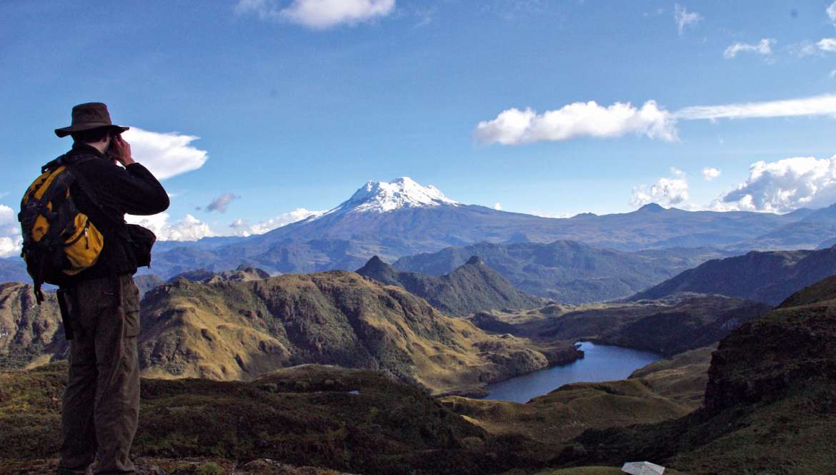 GALAPAGOS CRUISE & OTAVALO ACROSS THE ANDES TO THE COAST
